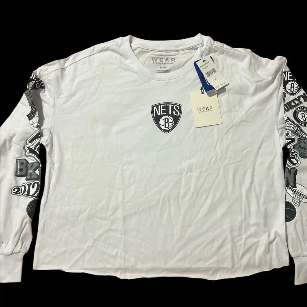 Women’s Brooklyn Nets Long Sleeve Shirt Sz-Medium